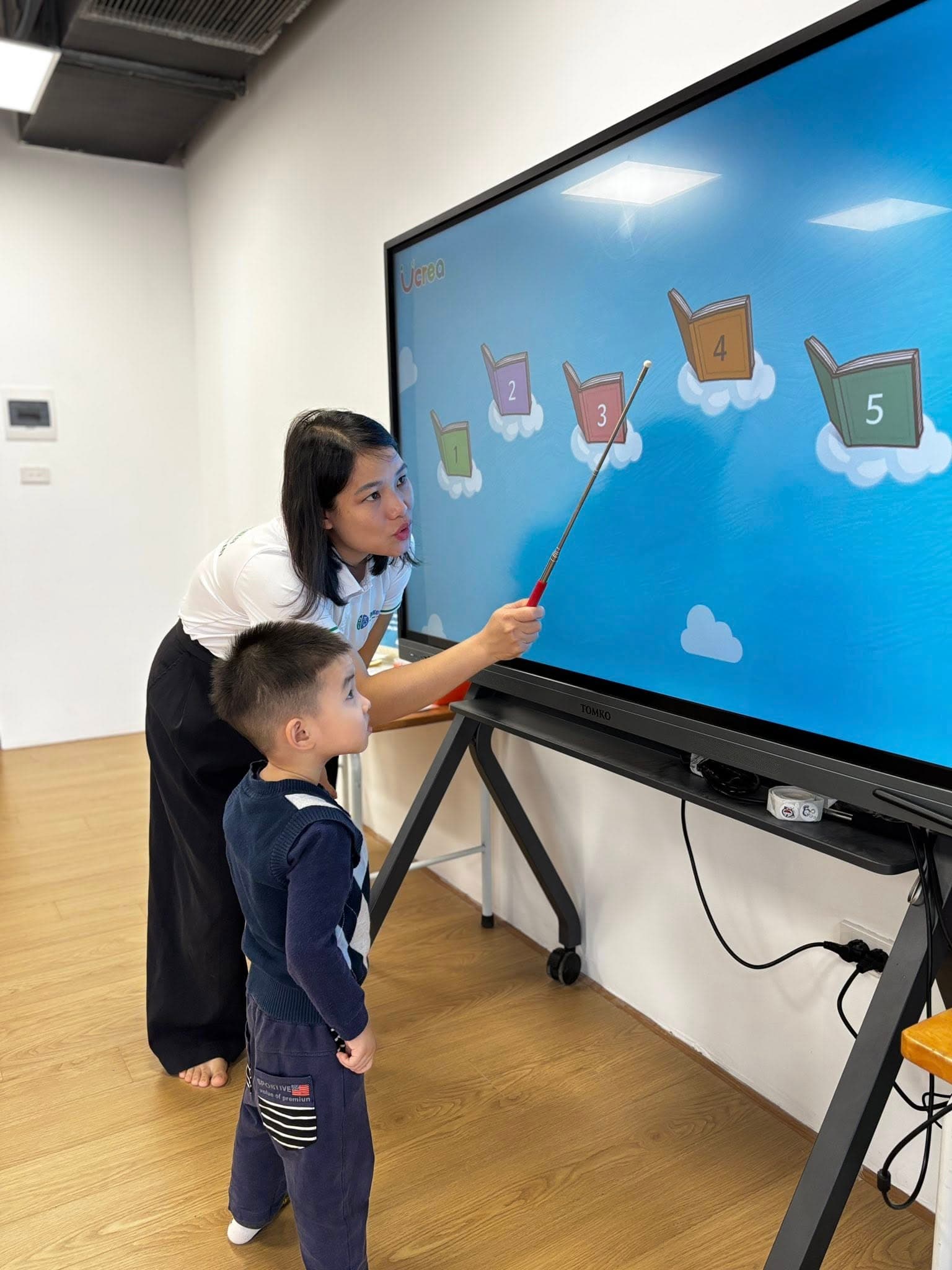 Ngày thứ 2 của buổi test đánh giá năng lực tư duy và các chỉ số thông minh tại STEMKey Edu.